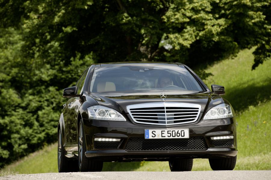  Mercedes-Benz S63 AMG 2010 года  (фото 23 из 24)